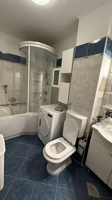ספליט Apartment With Big Terrace Leon 0*,  קרואטיה